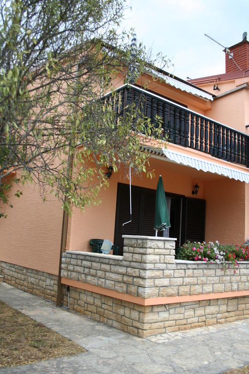 Apartments Santa Barbara Biograd Na Moru Chambre photo